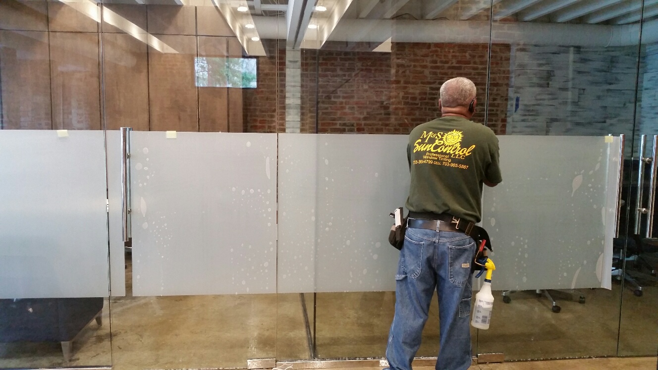 DC providing Window Tinting Service